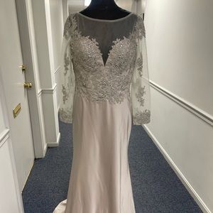 RINA DI MONTELLA SILVER LONG SLEEVE MOTHER OF THE BRIDE GOWN W SHAWL